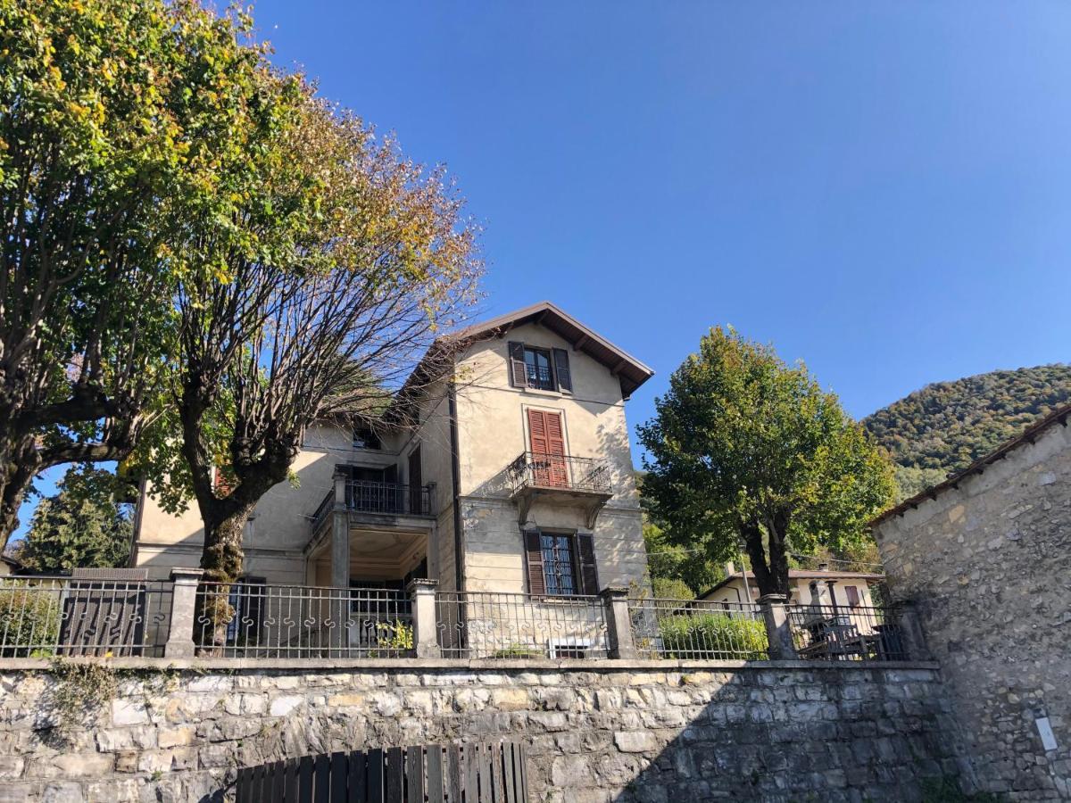 Villa Il Maiale Bianco Bed & Breakfast San Fedele Intelvi Dış mekan fotoğraf