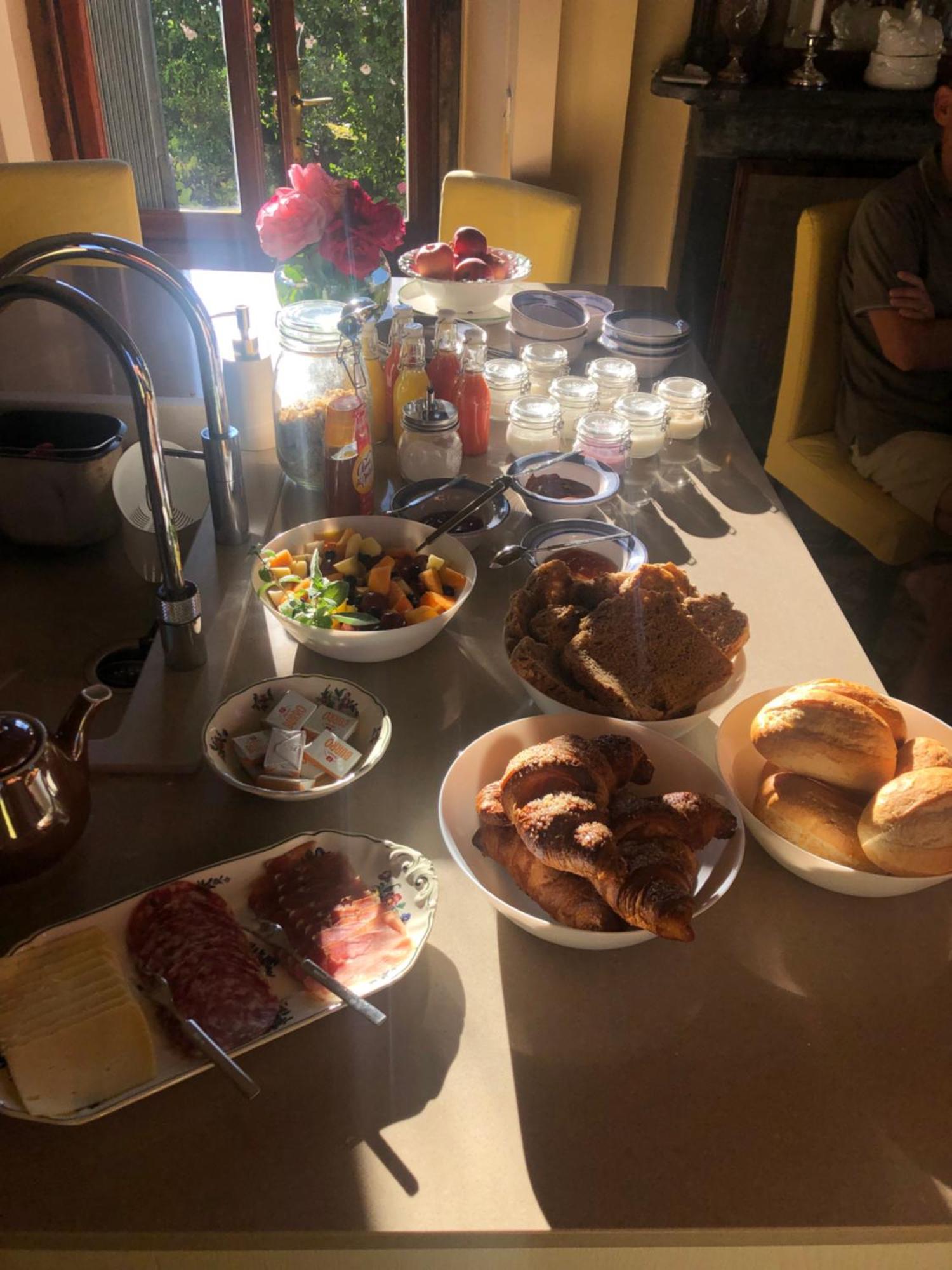 Villa Il Maiale Bianco Bed & Breakfast San Fedele Intelvi Dış mekan fotoğraf